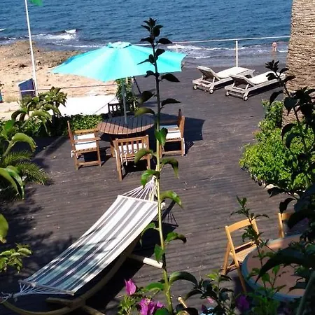 Bed & Breakfast On The Beach Denia Bed & Breakfast Denia